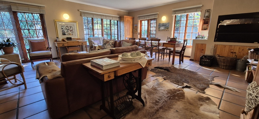 4 Bedroom Property for Sale in Table View Western Cape